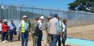 Haití rechazó la misión de la Organización de Estados Americanos (OEA) que llegó a la isla el pasado 17 de octubre para evaluar el conflicto por la construcción de un canal en el río Masacre porque visitó primero a República Dominicana, reveló el diario haitiano Le Nouvelliste.