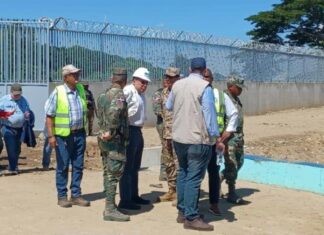 Haití rechazó la misión de la Organización de Estados Americanos (OEA) que llegó a la isla el pasado 17 de octubre para evaluar el conflicto por la construcción de un canal en el río Masacre porque visitó primero a República Dominicana, reveló el diario haitiano Le Nouvelliste.