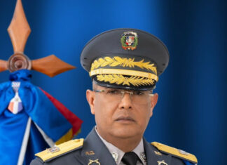 Designan al general Guzmán Peralta nuevo director de la PN
