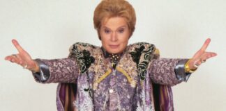 A cuatro años de su fallecimiento y gracias a la tecnología y el desarrollo de la inteligencia artificial, la figura del astrólogo puertorriqueño Walter Mercado es la protagonista de un proyecto en las redes sociales, en la cual mediante un video, se le podrá ver y escuchar dando el horóscopo actualizado