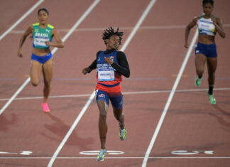 La dominicana Marileidy Paulino, la gran estrella del atletismo de los Juegos Panamericanos de Santiago-2023, se impuso este jueves con rotundidad en la final de los 200 metros femeninos.