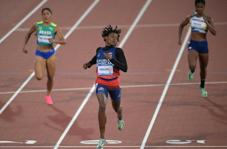 Marileidy Paulino gana el oro en 200 metros de los Panamericanos de Santiago-2023 La dominicana Marileidy Paulino, la gran estrella del atletismo de los Juegos Panamericanos de Santiago-2023, se impuso este jueves con rotundidad en la final de los 200 metros femeninos.