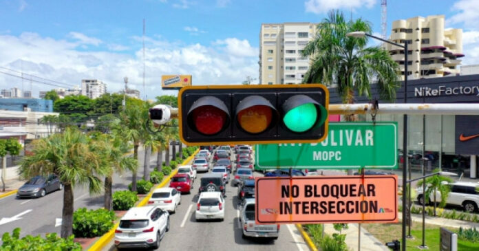 Semáforos del Gran Santo Domingo serán desconectados este jueves
