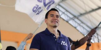 Daniel Noboa recibe las credenciales como presidente de Ecuador
