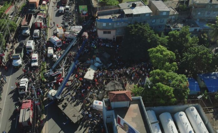 Encuentran entre escombros a la víctima 11 del accidente de Quita Sueño de Haina