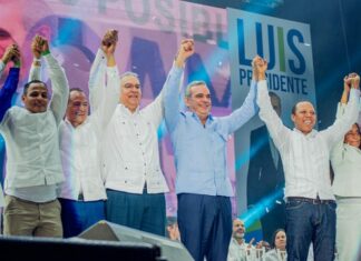 Abinader dice seguirá trabajando en beneficio de la transparencia y la justicia Tras ser proclamado este domingo candidato presidencial del Partido País Posible, Abinader prometió «seguir trabajando para que la educación mejore, la transparencia se mantenga y la justicia siga haciendo su trabajo».
