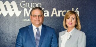 La Fiscalía del Distrito Nacional apresó la noche de este miércoles a Raúl Antonio Rizik Yeb, quien era buscado durante varios meses, acusado de violencia de género por agredir física, verbal y psicológicamente a la señora Alexandra Consuelo Mejía Árcala, con quien mantuvo un matrimonio de 27 años.
