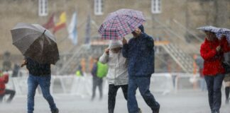 La Oficina Nacional de Meteorología pronostica que para hoy se esperan aguaceros localmente moderados a fuertes con tormentas eléctricas y ocasionales ráfagas de viento, especialmente sobre poblados de las regiones noroeste, noreste, valle del Cibao, suroeste, cordillera Central y la zona fronteriza.