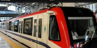 La Oficina Para el Reordenamiento del Transporte (Opret) informó que dadas las condiciones climáticas adversas en Santo Domingo, el Metro continuará disponible y de manera gratuita hasta el final de hoy en horario extendido hasta la medianoche.