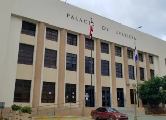 Levantan el arresto domiciliario a Fernando Rosa y a hermana de Danilo Medina