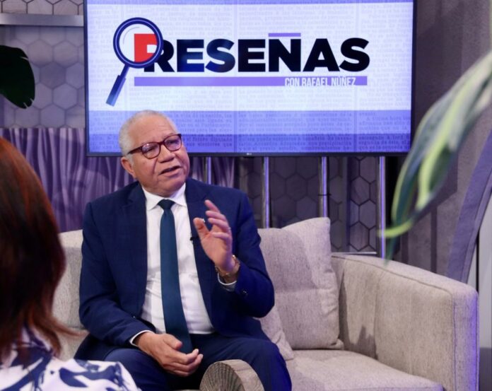 Pedro Richardson califica como una alianza de “barro” pacto entre PLD, FP y PRD Al interpretar el momento político de cara a las elecciones municipales, presidenciales y congresuales de 2024, Pedro Richardson entiende que, en municipalidad, el Partido Revolucionario Moderno (PRM) impactará significativamente en el proceso electoral que se avecina, al asegurar que de 142 distritos municipales que tienen, llegarán a tener 170.