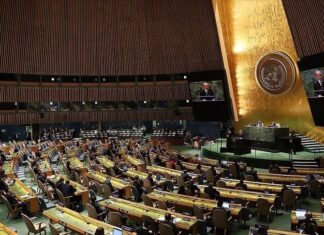 Los jefes de 18 agencias de la ONU hicieron este lunes un llamado a parar la guerra entre Hamás e Israel frente a los continuos bombardeos del Ejército hebreo al enclave palestino, que ya dejaron un saldo de más de 10.000 muertos desde el inicio de la actual escalada.