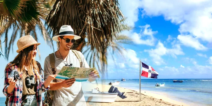 El ministro de Turismo, David Collado, anunció que este martes se celebrará la llegada por primera vez de 10 millones de visitantes a República Dominicana.