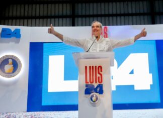Luis Abinader ganaría en primera vuelta las elecciones con el 54% de los votos, superando a Leonel Fernández que recibiría un 29%, Abel Martínez 15% y Miguel Vargas 2%, si las votaciones se hubieran dado durante las fechas del estudio.