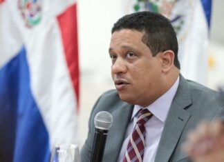 El Director de Compras y Contrataciones Públicas, Carlos Pimentel, aseguró que son infundadas acusaciones de supuestas irregularidades en procesos de compras de la Oficina Gubernamental de Tecnologías de la Información y Comunicación (OGTIC).