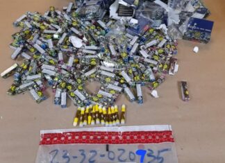 Las autoridades desmantelaron una red que vendía chocolates y gomitas rellenas de marihuana en el sector Villa Francisca, del Distrito Nacional.