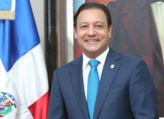 Abel Martinez en contra escogencia de miembros del TC El candidato presidencial del Partido de la Liberación Dominicana (PLD), Abel Martínez, inmediatamente se dio a conocer los nuevos miembros del Tribunal Constitucional, tronó contra su escogencia, principalmente la del nuevo presidente de la alta corte, Napoleón Estévez, por su supuesta afiliación al Partido Revolucionario Moderno (PRM).