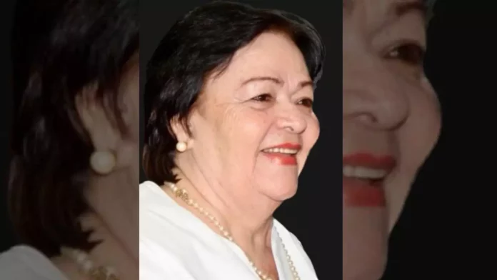 Muere a los 90 años la madre de Guillermo Moreno Falleció a los 90 años en Santiago la profesora Ana Mercedes García Fernández de Moreno, madre del político Guillermo Moreno y María Moreno García.
