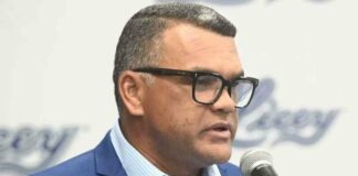 El caso que se le sigue al jugador Wander Franco, de Tampa Bay, por presuntas relaciones con menores de edad tomó un nuevo giro ayer, cuando se involucró al gerente general de los Tigres del Licey, Audo Vicente.