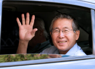 Fujimori sale de prisión tras la orden de liberación del Tribunal Constitucional