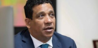 Contrataciones Públicas dice Transcore Latam fue inhabilitada para ser proveedora del Estado El Registro de Proveedor del Estado (RPE) de Transcore Latam S.R.L., empresa a la que el Instituto Nacional de Tránsito y Transporte Terrestre (Intrant) adjudicó un contrato de 1,317 millones de pesos para la instalación de la red semafórica del Gran Santo Domingo, fue suspendido por la Dirección General de Contrataciones Públicas (DGCP).