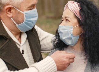 Neumólogos recomiendan volver a las mascarillas tras virus respiratorios