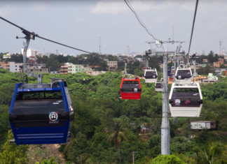 Horario especial del Metro y Teleférico SD durante festividades de fin de año Para las fiestas de fin de año, el Metro de Santo Domingo y el Teleférico tendrán un horario especial con el objetivo de facilitar la movilidad de los usuarios, informó la Oficina para el Reordenamiento del Transporte (Opret).