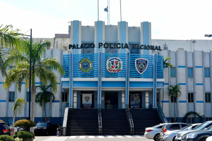 La Policía Nacional y miembros del Ministerio Público rescataron a una mujer que supuestamente había sido raptada por su pareja sentimental, en un hecho ocurrido en el sector Savica de la provincia La Romana.