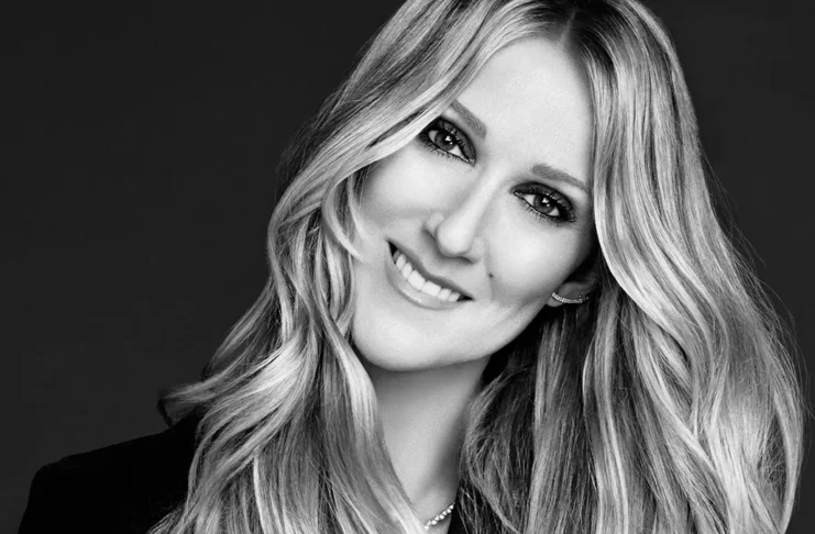 Céline Dion pierde el control de sus músculos “Lo que me rompe el corazón es que siempre ha sido disciplinada. Ella siempre ha trabajado duro”, expresó Claudette Dion, la hermana de la canadiense quien informó sobre su estado de salud.