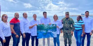 El ministro de Turismo, David Collado, dejó iniciadas este domingo varias obras que impactarán directamente con el desarrollo del turismo en este municipio de la provincia de San Cristóbal, con una inversión que supera los 208 millones de pesos.