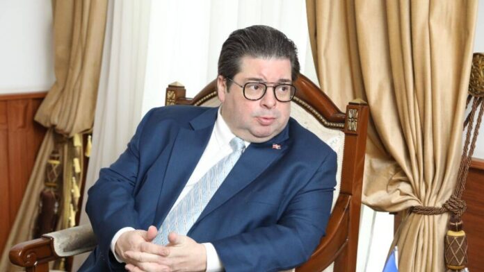 Falleció este sábado el embajador dominicano en Canadá, Frank Hans Dannenberg, según confirmó a Diario Libre el ministro de Relaciones Exteriores, Roberto Álvarez, quien lamentó su deceso