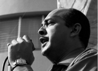 Rinden homenaje a Manolo Tavárez Justo a 60 años de su asesinato La Fundación Manolo Tavárez Justo realizó un acto conmemorativo con motivo del 60 aniversario del asesinato del héroe anti trujillista y de sus compañeros del movimiento político 14 de Junio en la que participaron familiares y de las víctimas de la gesta que luchaban por lograr la justicia social y la soberanía del pueblo dominicano.