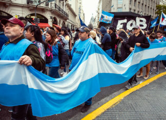 «Criminaliza la protesta»: Gobierno de Buenos Aires no aplicará protocolo ‘antipiquetes’ de Milei