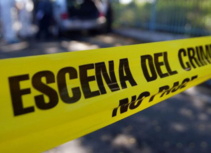 Desconocidos ultimaron la madrugada de este sábado a un inspector de Aduanas en el muelle de Manzanillo, provincia Montecristi, según confirmó a Diario Libre el vocero de la Policía Nacional, coronel Rafael Baldera Tejeda. El hecho ocurrió en la comunidad Copey, donde residía.