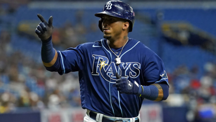 Wander Franco es citado por la Fiscalía de Niños, Niñas y Adolescentes La Procuraduría de Niños, Niñas y Adolescentes citó para este jueves a las 11 a.m. al torpedero de los Rays de Tampa Bay, Wander Franco, en respuesta a una instancia de los abogados del pelotero en la que se pusieron disponibles para las autoridades dominicanas.