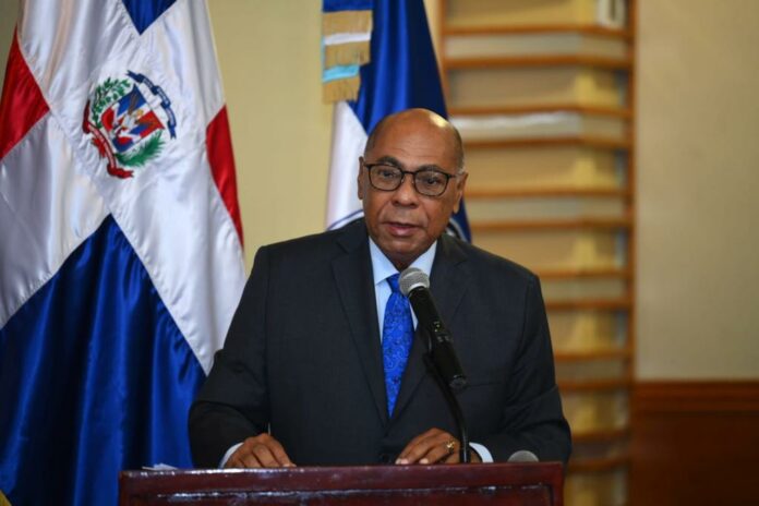 Milton Ray considera Abinader es el presidente que mejor ha enfrentado tema haitian