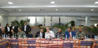 El presidente Luis Abinader encabeza la reunión de seguimiento al Plan de la Seguridad Ciudadana.