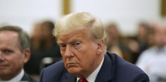 Bajo el mandato del actual presidente de EE.UU., Joe Biden, el país «tiene graves problemas», como la inflación, la delincuencia y la crisis migratoria. Mientras, el mundo se dirige hacia la Tercera Guerra Mundial, señaló esta semana el exmandatario estadounidense Donald Trump en un nuevo video de campaña.