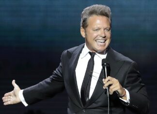 Esta noche el cantante Luis Miguel tiene una cita con todos sus fanáticos en el Estadio Olímpico, desde donde iniciará su gira 2024 y en donde entregará todos sus éxitos.