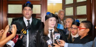 La Oficina Judicial de Servicios de Atención Permanente del Distrito Nacional acogió el pedimento del Ministerio Público e impuso 18 meses de prisión preventiva, como medida de coerción, contra Emanuel Rivera Ledesma, principal imputado en la Operación Nido y declaró la complejidad del caso.