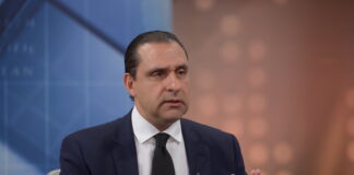 El vicepresidente ejecutivo de la Fundación Institucionalidad y Justicia (FINJUS), Servio Tulio Castaños Guzmán, respaldó esta mañana la decisión del presidente Luis Abinader de observar la nueva Ley de Cámara de Cuentas, porque en la iniciativa se dejaban de lado preceptos esenciales que rigen la función fiscalizadora.