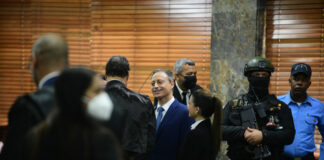 El juez Amauri Martínez, del Segundo Juzgado de Instrucción del Distrito Nacional, retoma hoy las audiencias del juicio preliminar de Operación Medusa, caso de corrupción que involucra al exprocurador general Jean Alain Rodríguez y a otras 62 personas físicas y jurídicas.