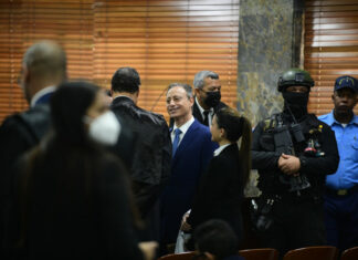 El juez Amauri Martínez, del Segundo Juzgado de Instrucción del Distrito Nacional, retoma hoy las audiencias del juicio preliminar de Operación Medusa, caso de corrupción que involucra al exprocurador general Jean Alain Rodríguez y a otras 62 personas físicas y jurídicas.