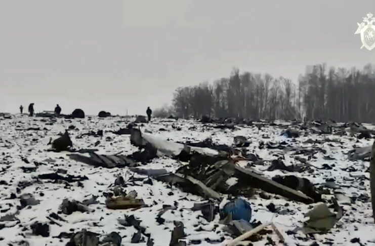 El Comité de Investigaciones ruso comunicó que se determinó el lugar desde el que se lanzó el misil que impactó contra el avión militar ruso Il-76 sobre la provincia rusa de Bélgorod.