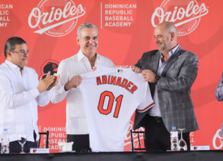 Abinader encabeza inauguración de nueva academia de los Orioles de Baltimore