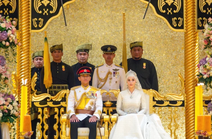 El príncipe de Brunéi, protagonista de la última ceremonia de su boda real de diez días