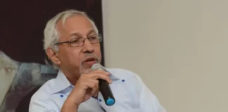 El ministro de Educación, Ángel Hernández, dijo que los esfuerzos de la sociedad dominicana deben estar centrados en que todos los niños a partir los tres años ingresen a la escuela, una prioridad del presidente de la República Luis Abinader, por entender que resolverá el tema de los iletrados a nivel nacional.