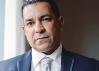 Será este sábado cuando la Oficina de Atención Permanente del distrito Nacional conozca la medida de coerción contra Emmanuel Rivera Ledesma y otros seis individuos integrantes de una supuesta red acusada de estafar con millones más de 700 millones de pesos a más de 300 personas a las que ofertaban viviendas en supuestos proyectos inmobiliarios.