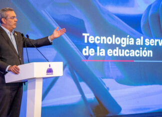 Gobierno implementa tecnología aplicada en educación básica
