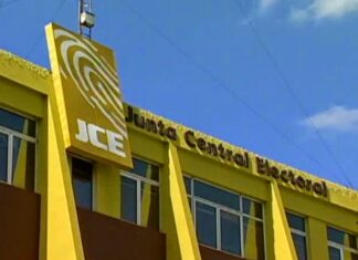 La Junta Central Electoral (JCE), con miras a las elecciones municipales del 18 de febrero próximo, y en cumplimiento con el calendario electoral, presentó el cronograma a los partidos, agrupaciones y movimientos políticos, así como a la ciudadanía en general, que contiene los plazos legales del mes de enero de 2024.